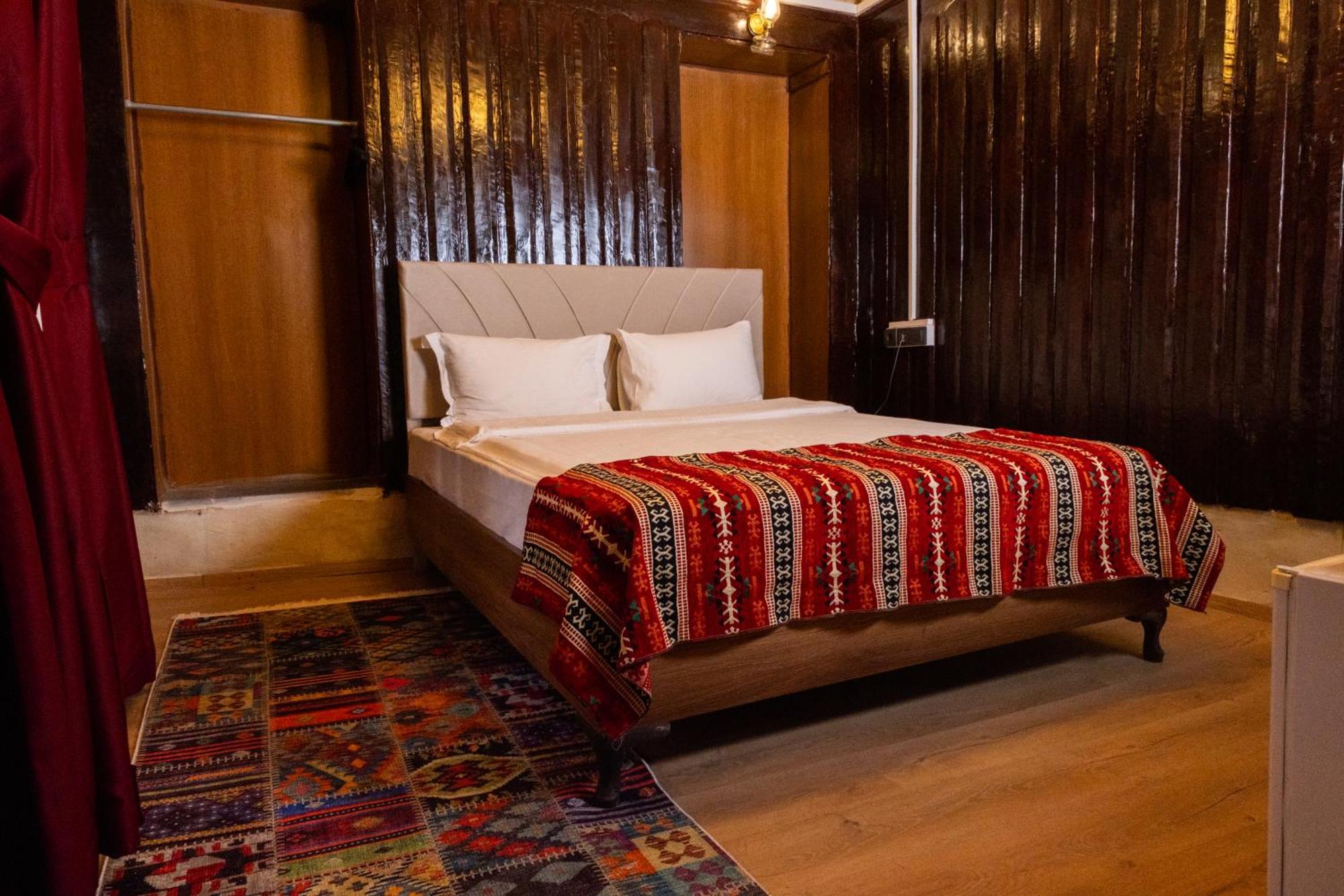 Dostlar Konagi Hotel Sahinbey Ngoại thất bức ảnh
