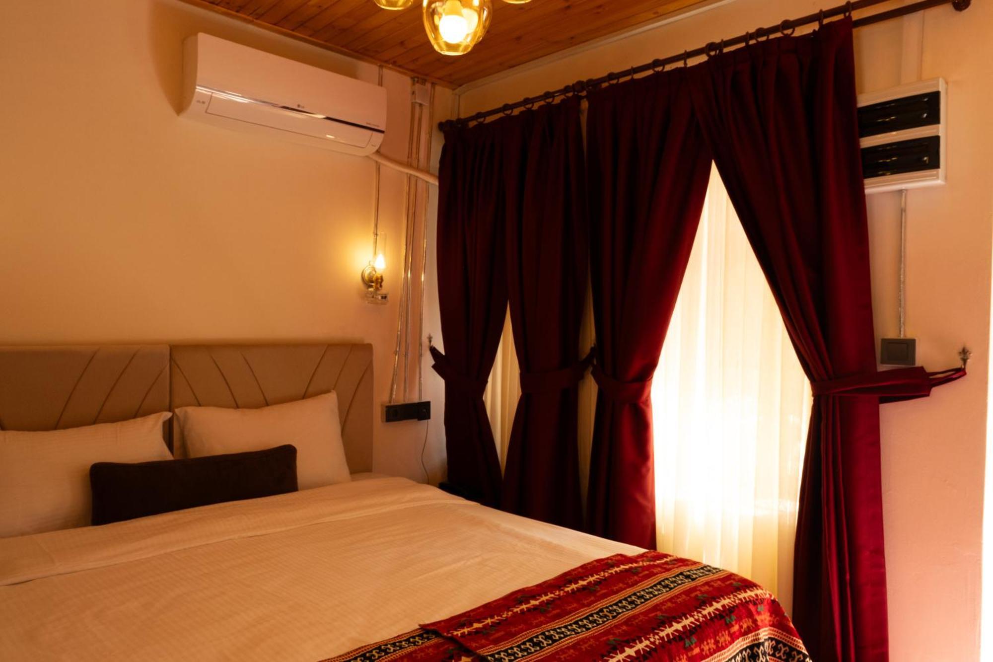 Dostlar Konagi Hotel Sahinbey Ngoại thất bức ảnh