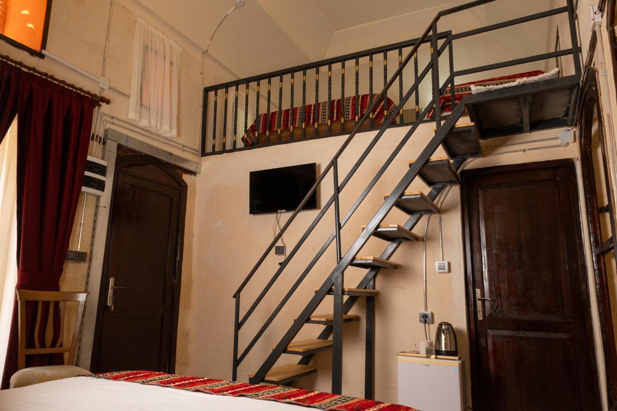 Dostlar Konagi Hotel Sahinbey Ngoại thất bức ảnh