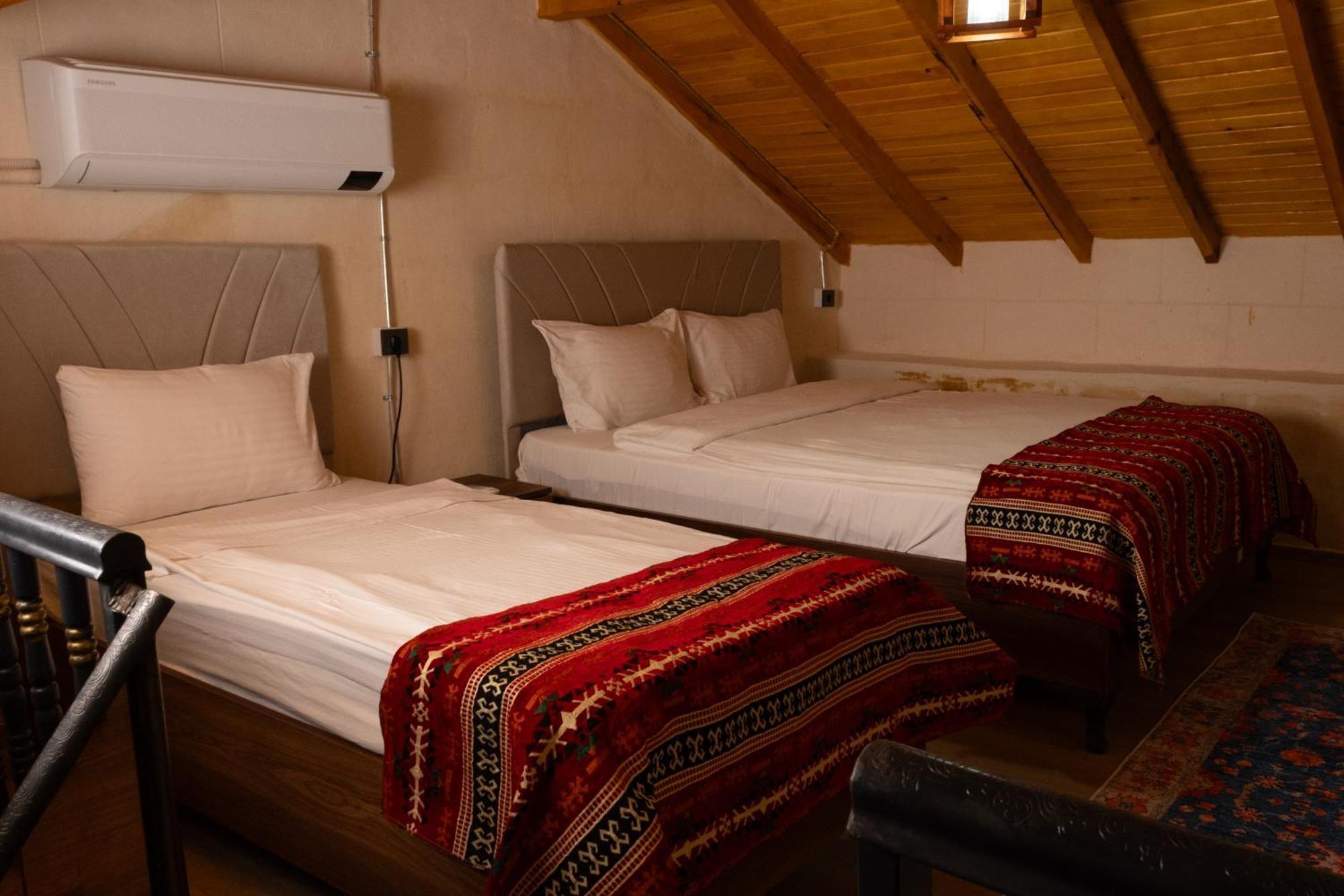 Dostlar Konagi Hotel Sahinbey Ngoại thất bức ảnh